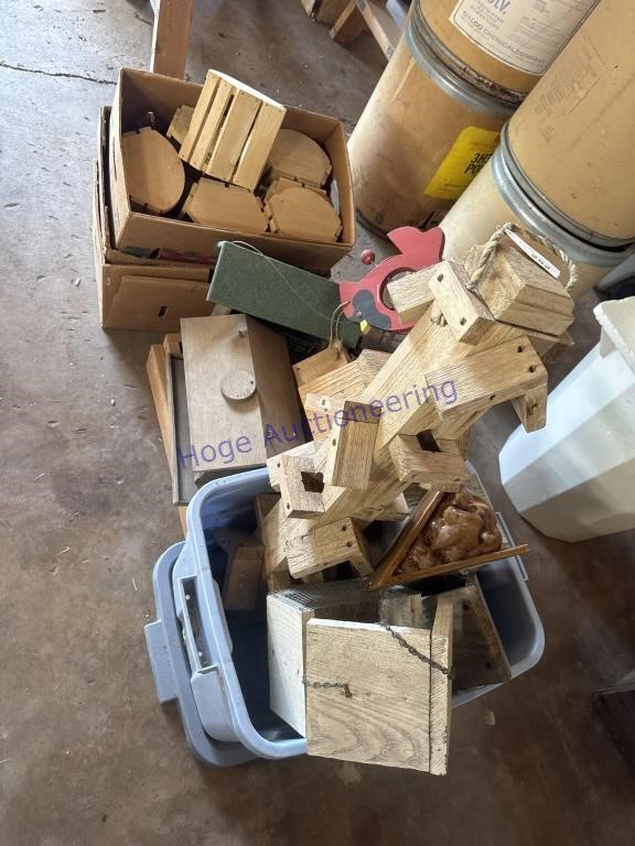 BIRD HOUSES, MOSTLY WOOD,  IN GARAGE