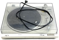 Technics Automatic Turntable System Model SL-B210