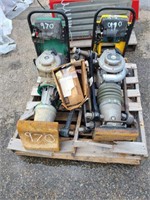 Pallet with 2 Tampers