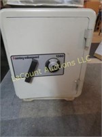 Sentry valuguard safe with combination