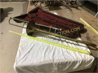 Vintage Getzen slide trombone, poor finish, is
