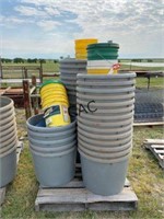 Pallet of Syrup Tubs & 5gal Buckets