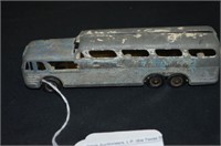 VINTAGE METAL GREYHOUND SCENIC CRUISER, APPROX 7