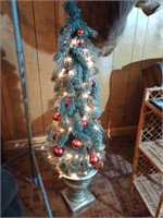 46 inch tall lighted faux tree