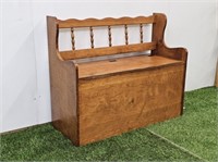 SMALL HALL BENCH WITH STORAGE