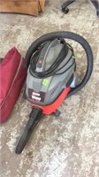 SMALL CRAFTSMAN CLEAN & CARRY VACUUM