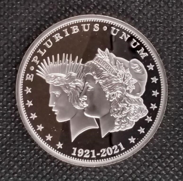 Cook Islands $1 Silver coins in case.  Each coin