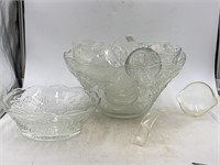 Vintage anchor hocking  punch bowl with stand 20