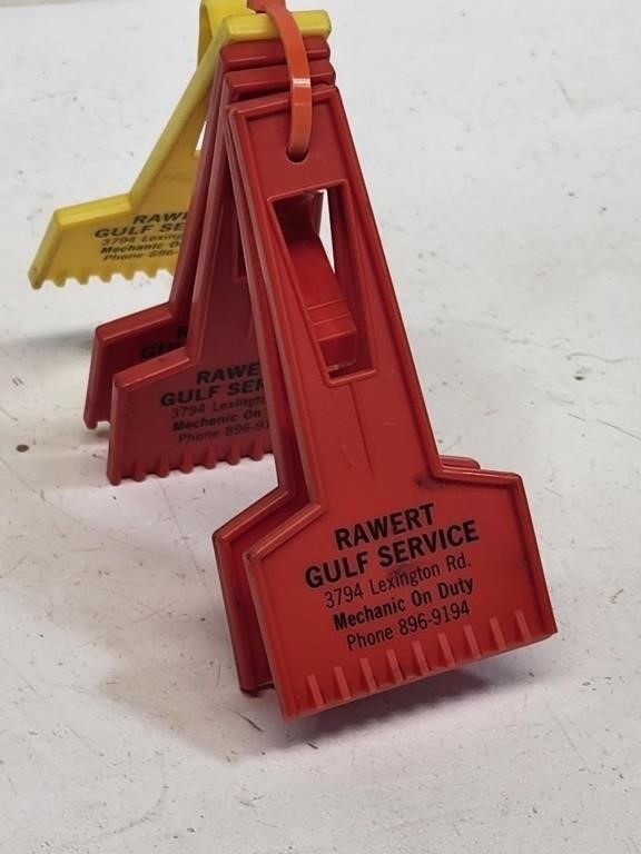 Gulf Service Souvenir Ice Scrapers