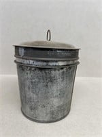 Early canister can with lid