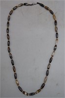 SOUTHERN ASIAN NATURAL AGATE BEAD NECKLACE