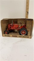 ERTL CASE 632 Vac Tractor die cast toy-new in box