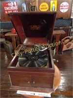 Antique Victrola Phonograph Player
