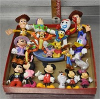 Lot of Disney figures, see pics