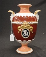 Victorian Wedgwood decorated ceramic urn