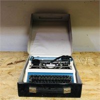 Vintage Typewriter & Case