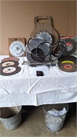 Skilsaw Saw with Extra Blades & Accessories