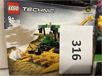 Lego John Deere technic