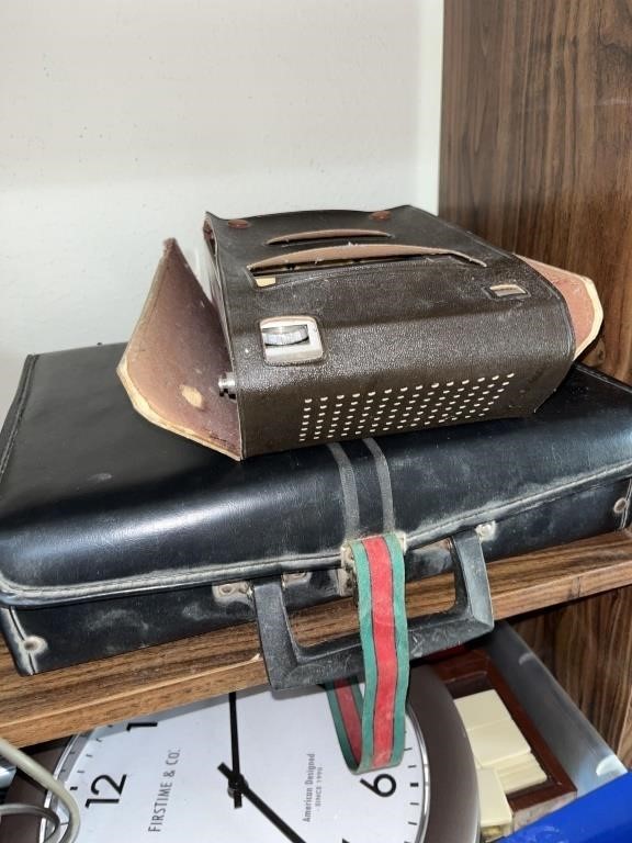 Vintage CRAIG Cassette Player
