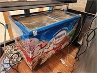 50" SELF CONTAINED ROLLING ICE CREAM CHEST FREEZER