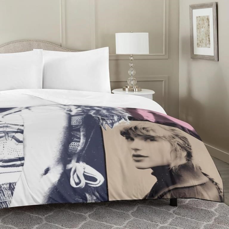 (Full size - beige) Concert Tour Singer Bedding