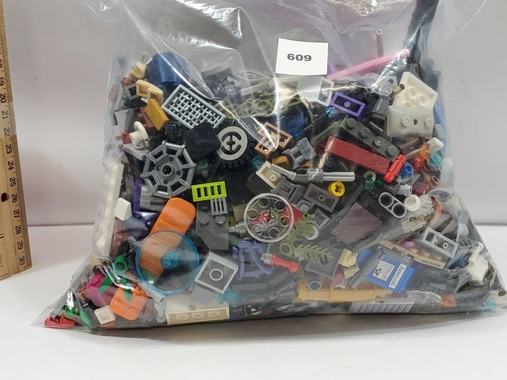 Lot of Lego Pieces 2 POUNDS