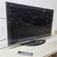 Toshiba 42" TV with remote, works