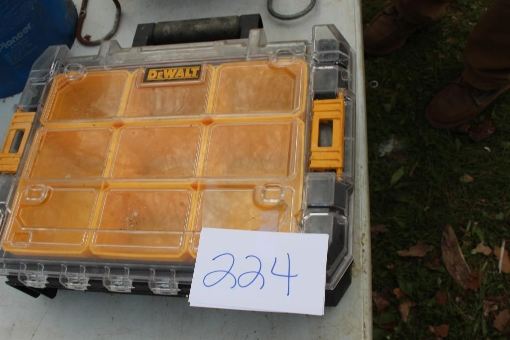 HUGE TOOL AUCTION, ABSOLUTE, ONLINE ONLY, NO BP