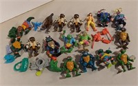 Lot Of Ninja Turtles Figurines