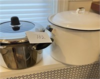 Revereware stock pot and lid with 2gal enamel pot/