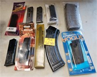 W - MIXED LOT OF AMMUNITION MAGS (W30)