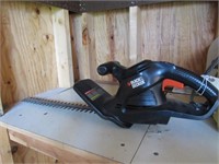 Electric Black and Decker Trimmer NO SHIP