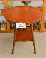 Antique Spindle Leg Lamp Table 28" T X 24" Diam
