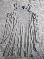 C9) medium super cute long sleeve dress, open