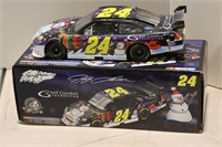 ACTION JEFF GORDON #24 STOCK CAR