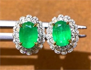 1.44ct Natural Emerald Studs, 18k gold