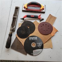 SANDING PADS & MORE