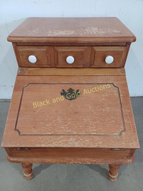 VTG Solid Wood Side Table