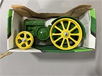 Ertl no. 500 John Deere 1923 model D tractor