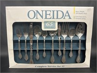 Oneida 65 Piece Set in Box