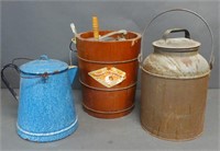 Vintage Kitchen Ware Grouping