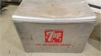 Steel 7 Up Picnic Cooler