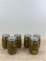 Canned mason jar pickles