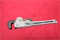 Husky 14" Pipe Wrench