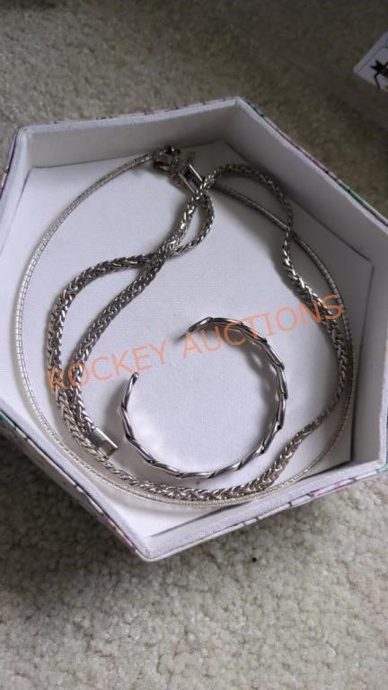 sterling necklace and bracelet lot