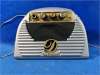 Daphon Mini Guitar Amplifier battery and cord
