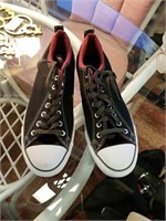 Brand new converse shoes size 11