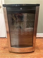 GE Profile Wine cooler 20"Wx33.5"Tx22.5"D