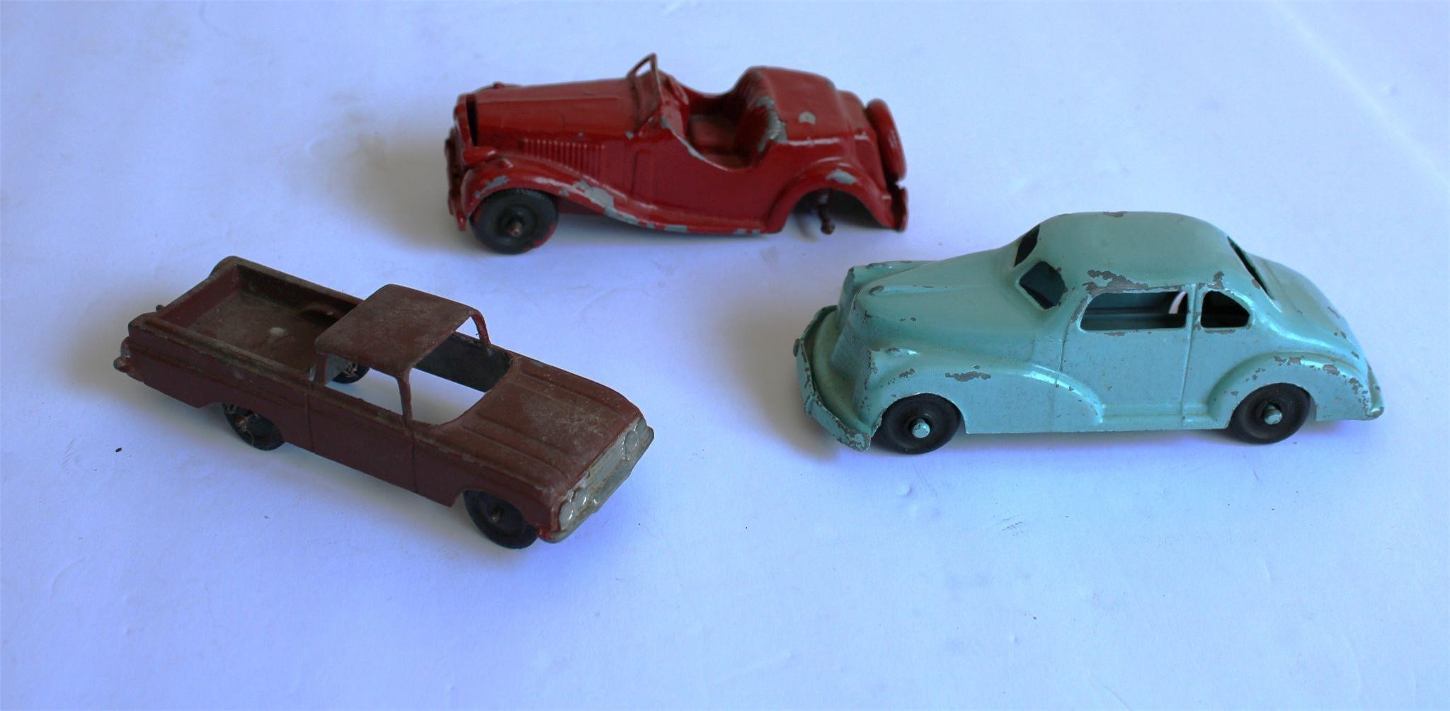 Vintage Metal Toy Cars Lot of 3