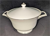 Wedgwood China Silver Ermine Soup Tureen With Lid
